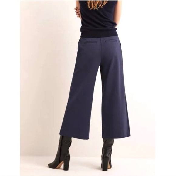 Boden Jersey Wide Leg High Rise Culottes Pants in Navy Blue 4 Petite - Picture 3 of 11